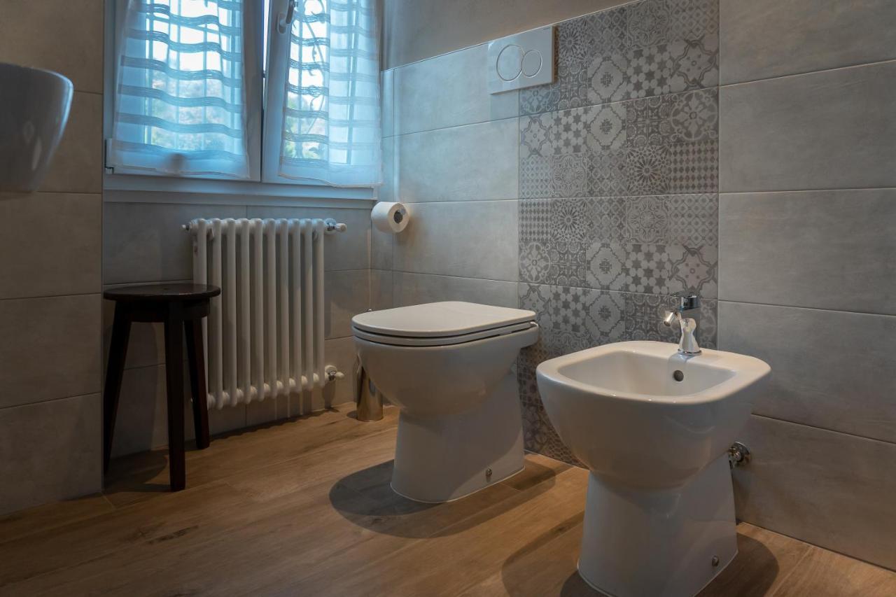 La Rosa Tra I Laghi B&B Meina Exteriér fotografie